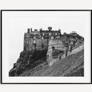 Edinburgh Castle Print, Black and White Scotland Photography, Edinburgh Gift, UK Wall Art, Scottish Wall Decor, Edinburgh Travel Print