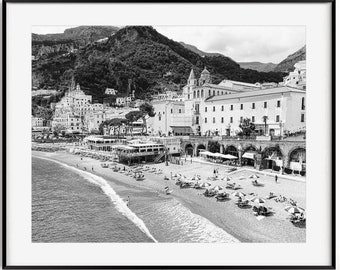 Amalfiküste Druck, Schwarzweiße Italien Fotografie, Mittelmeer Strand Kunst, Amalfi Küste Wanddekoration, Küstenwandkunst für Airbnb