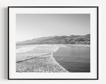 Zwart-witte strandprint, kustmuurkunst, Californië fotografie, neutraal muurdecor voor strandhuis, kustlandschap voor woonkamer