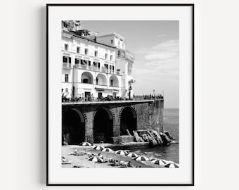 Amalfi Coast Umbrellas, Black and White Beach Print, Mediterranean Beach, Italy Travel Photography, Italian Coast Wall Art for Beach House