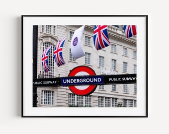 U-Bahn-Haltestelle Piccadilly Circus, London U-Bahn Poster, Transport Poster, Tube Station Schild, Europa Reiseposter, London Wandkunst