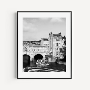 Pulteney Bridge Print: Black and White Photography, Bath England Wall Art