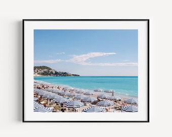 Blau weiß gestreift Strand Sonnenschirm Druck, Côte D'Azur Reise Fotografie, Strand Wand Kunst, Wand Dekor