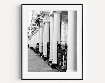 London Travel Print, Europe Travel Poster, Black and White London Wall Art, British Decor, London Art Print, London Photography Print