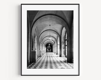 Impression de couloir château de Versailles, photographie noir et blanc de Paris, cadeau pour francophile, grande oeuvre d'art murale pour entrée ou salon