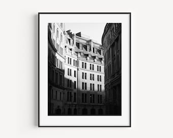 London Architecture Print, Trafalgar Square, Minimal Black and White Architecture Wall Art, London Photography Print, Office Wall Decor