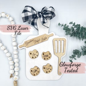 Arquivo SVG de cozimento de biscoitos de família | Lote Perfeito da Mãe da Nana da Vovó | Espátula para tábua de corte | Glowforge pronto e testado | Arquivo de madeira