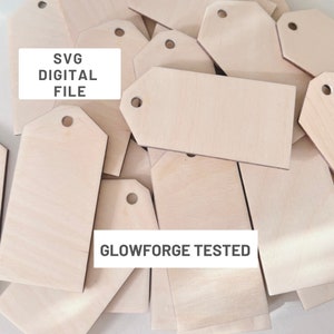 File di taglio SVG per etichetta regalo / Dimensioni etichetta RIDIMENSIONABILI / Modello laser per etichetta con nome calza di Natale / Glowforge Ready e testato / File in legno tagliato personalizzato