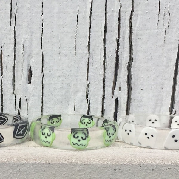 Very Cute, Handmade Fall/ Halloween Resin Rings!! Candy Corn, Coffins, Frankenstein, Ghosts, Ghost Face, Alien, Choose Your Size and Slices