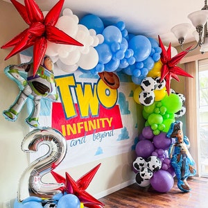 Kit fai da te per ghirlanda di palloncini Infinity TWO Toy Story Arco di palloncini per compleanno Kit fai da te per palloncini Decorazione Buzz Lightyear Palloncino per 2° compleanno