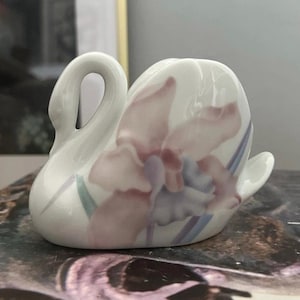 Swan Potpourri Aroma Diffuser Deauville by Claire Burke Made in Japan