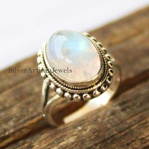 Beautiful Moonstone Ring /One of a kind Moonstone/925 Sterling Silver Ring/June Birthstone Ring/Rainbow Moonstone Silver Jewelry/Unisex Ring