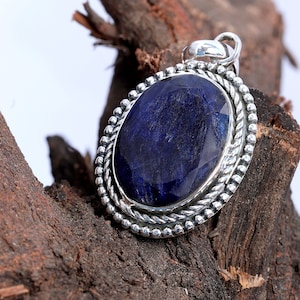 Blue Sapphire Pendant, 925 Silver pendant , Sapphire Necklace, Blue gemstone Pendant, Oval Pendant, Handmade, Gift Ideas, handmade pendant