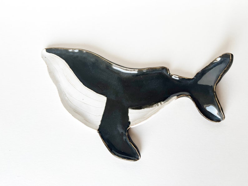 Humpback Whale Trinket Dish, Whale Spoon Rest, Whale Themed Pottery, Unique Pottery Gifts, Ocean Themed Spoon Rest, Ocean Themed Pottery image 1