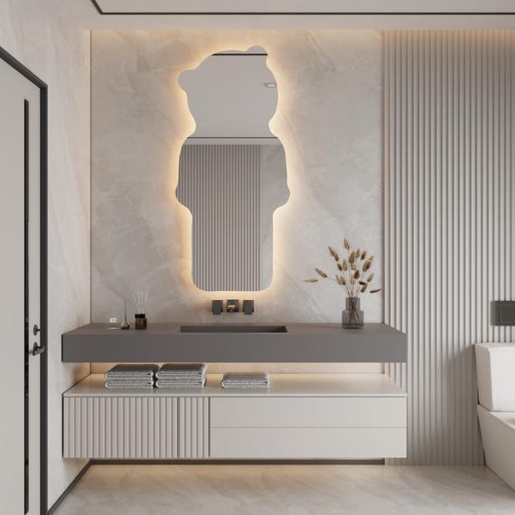 Bear Shaped LED Mirror, Backlit Vanity Wall Mirror for Kids Bathroom, Cute Animal Decor, Modern Soft Light Nursery Mirror