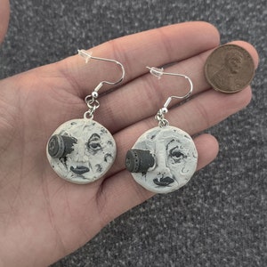 Georges Méliès Silent Film A Trip To The Moon Earrings Pendants image 2