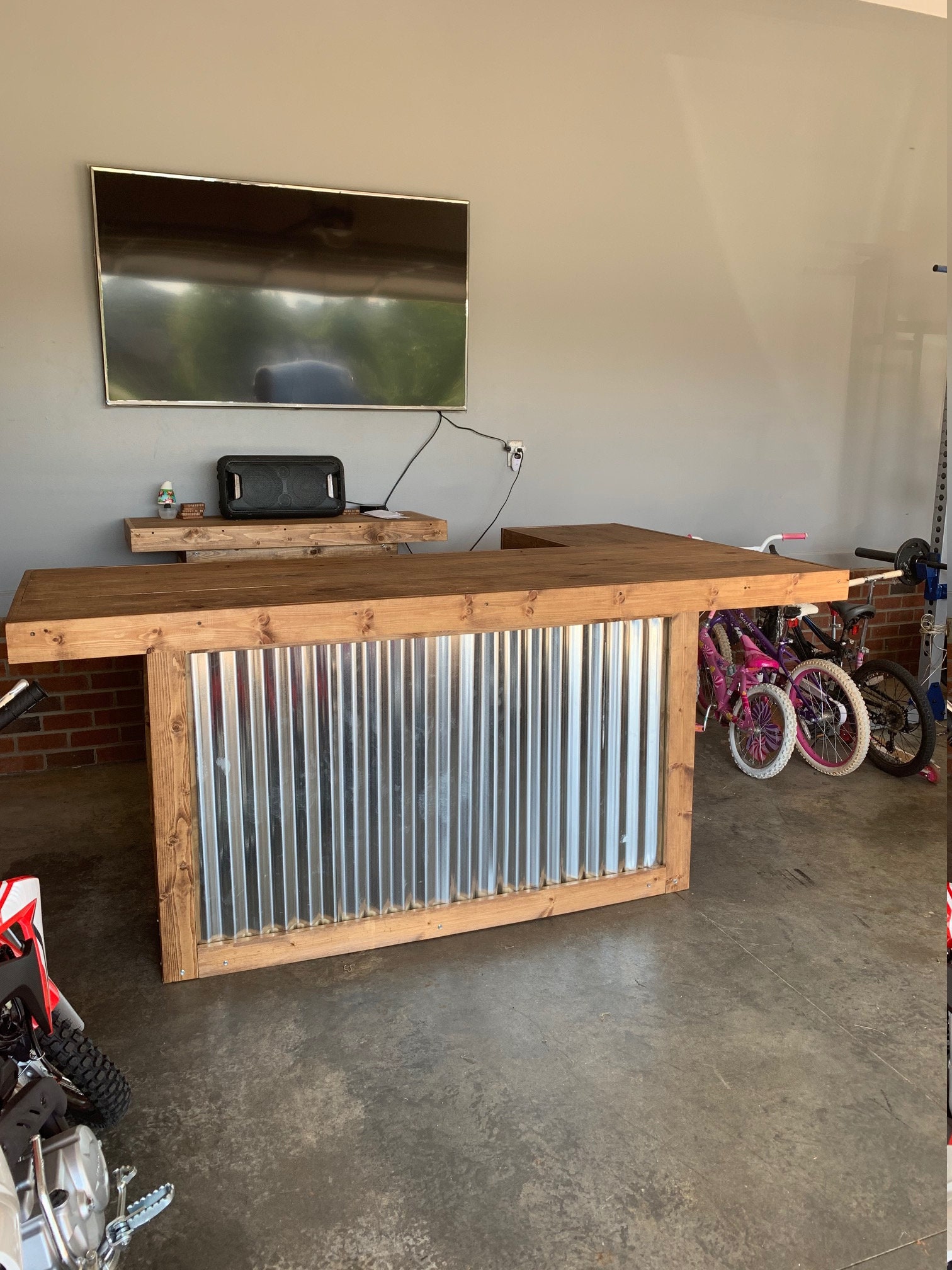 Rustic L-shaped Wood Mancave/patio Bar - Corrugated Metal - Etsy