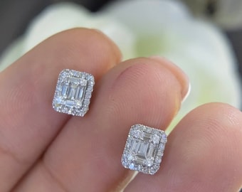 14K White Gold Diamonds Earrings features baguette and round cut  0.31ct. NJT