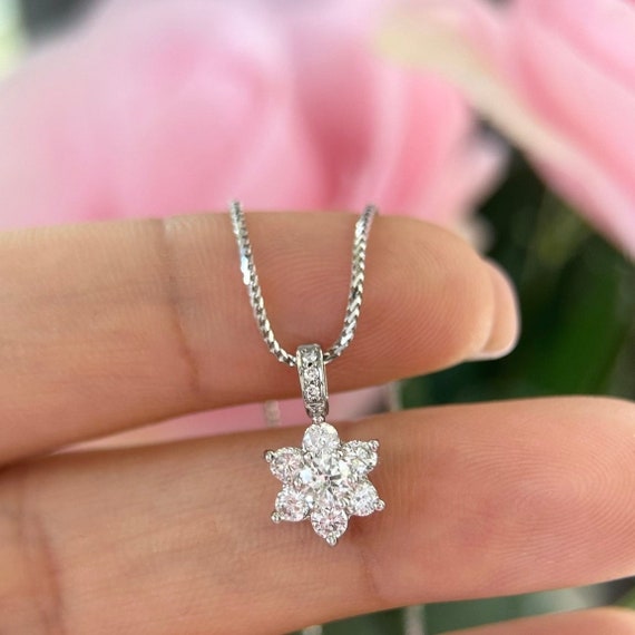 14K White Gold Flower Style 0.70CT Natural Diamond Pendant