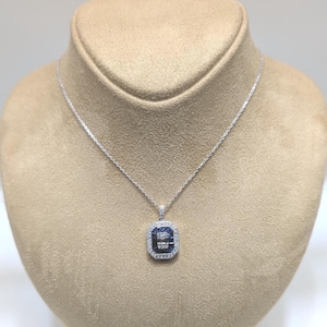 18k White Gold Diamond & Sapphire Pendant