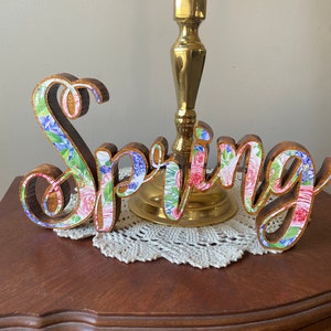 Spring Wood Cutout, Spring Flower Wood Decor, Tiered Tray Decor, Shelf Sitter Decor, Rustic Spring Decor, Spring Mantel Decor