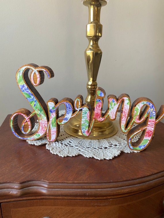 Spring Wood Cutout, Spring Flower Wood Decor, Tiered Tray Decor, Shelf Sitter Decor, Rustic Spring Decor, Spring Mantel Decor
