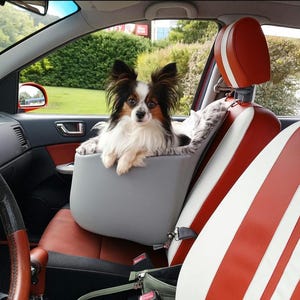 Car seat for small dogs Hammock in the car for transporting a puppy Sling for traveling with a dog Autositz für kleine Hunde Autositz
