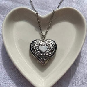 alice heart locket necklace ~ stainless steel