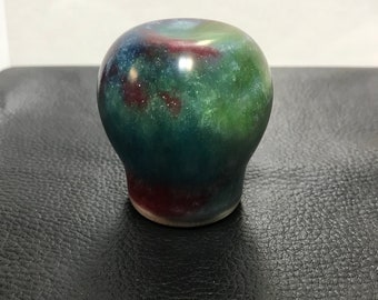 Swirl resin shift knob