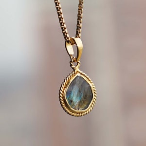 Large Labradorite Necklace, Labradorite Pendant Gold, Gold Gemstone Necklace, Healing Crystal Necklace, Long Gold Necklace, Gift for Her