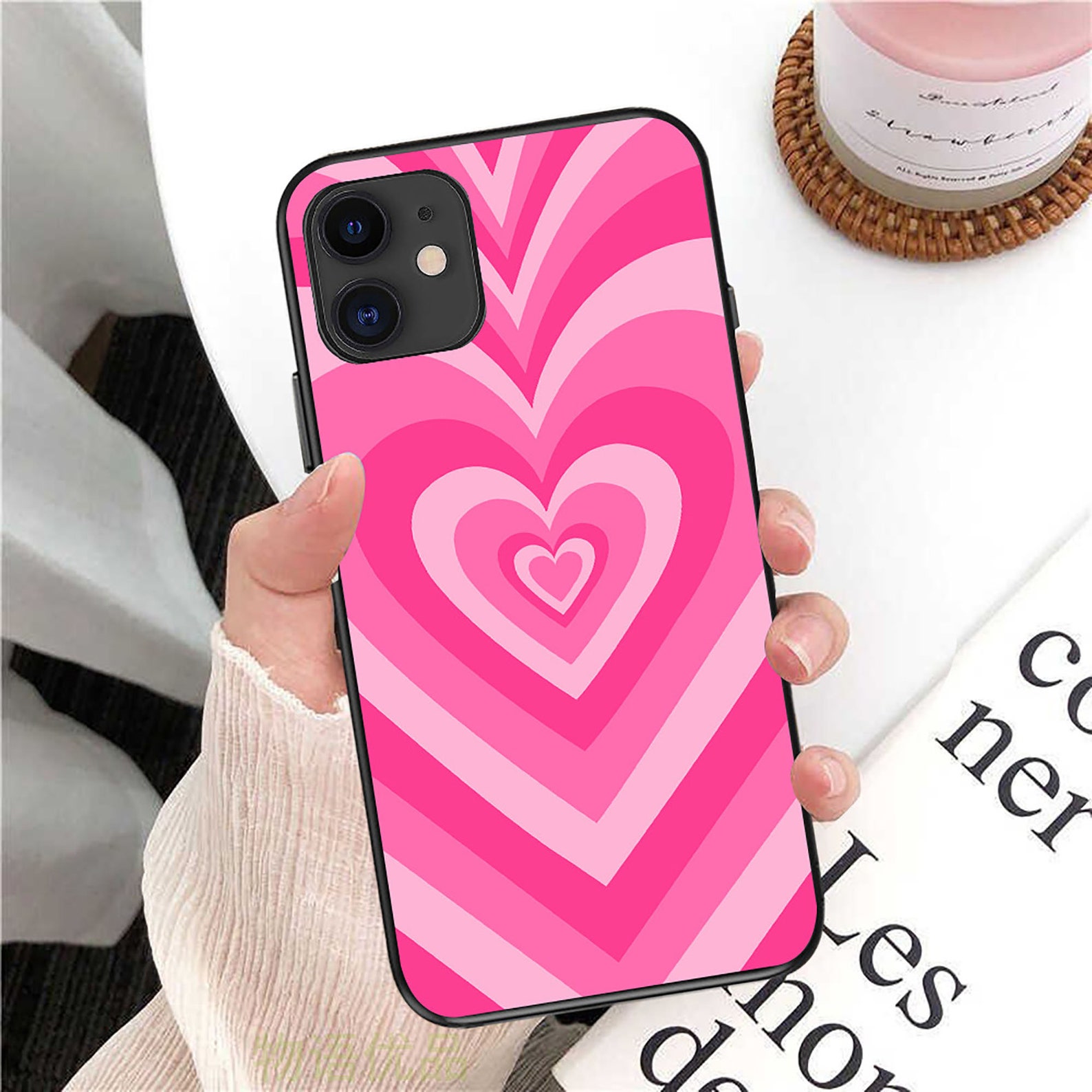 Heart Phone CaseCreative retro iphone caseavailable in Etsy