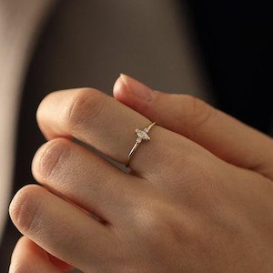 14K Gold Diamond Promise Ring Elegant Dainty Ring for Women Wedding Anniversary Gift Mother Gift Wife Gift