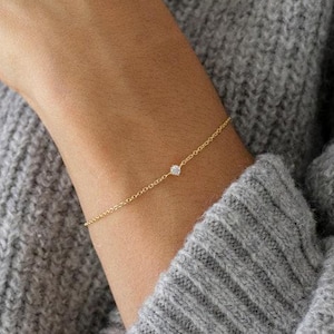 Diamond bracelet, dainty bracelet, simple bracelet, gold bracelet, birthstone jewel, sterling silver, women bracelet, single stone