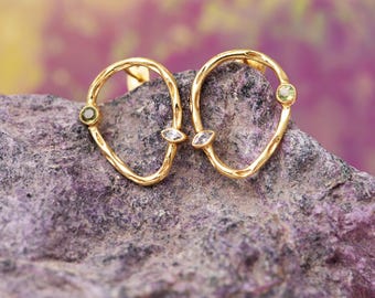 Brincos de prata esterlina com peridoto e zircônia cúbica: joias coquette