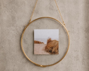 Brass Floating Frame in Round, Double Side Glass Frame for Pressed Flowers, Polaroid Display