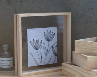 Square Pinewood Floating Frame, Double Sided Frame for Pressed Flowers, Photos 4x4, 6x6, 8x8