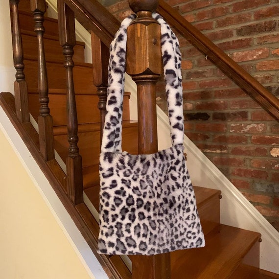 Fluffy cheetah shoulder bag deals