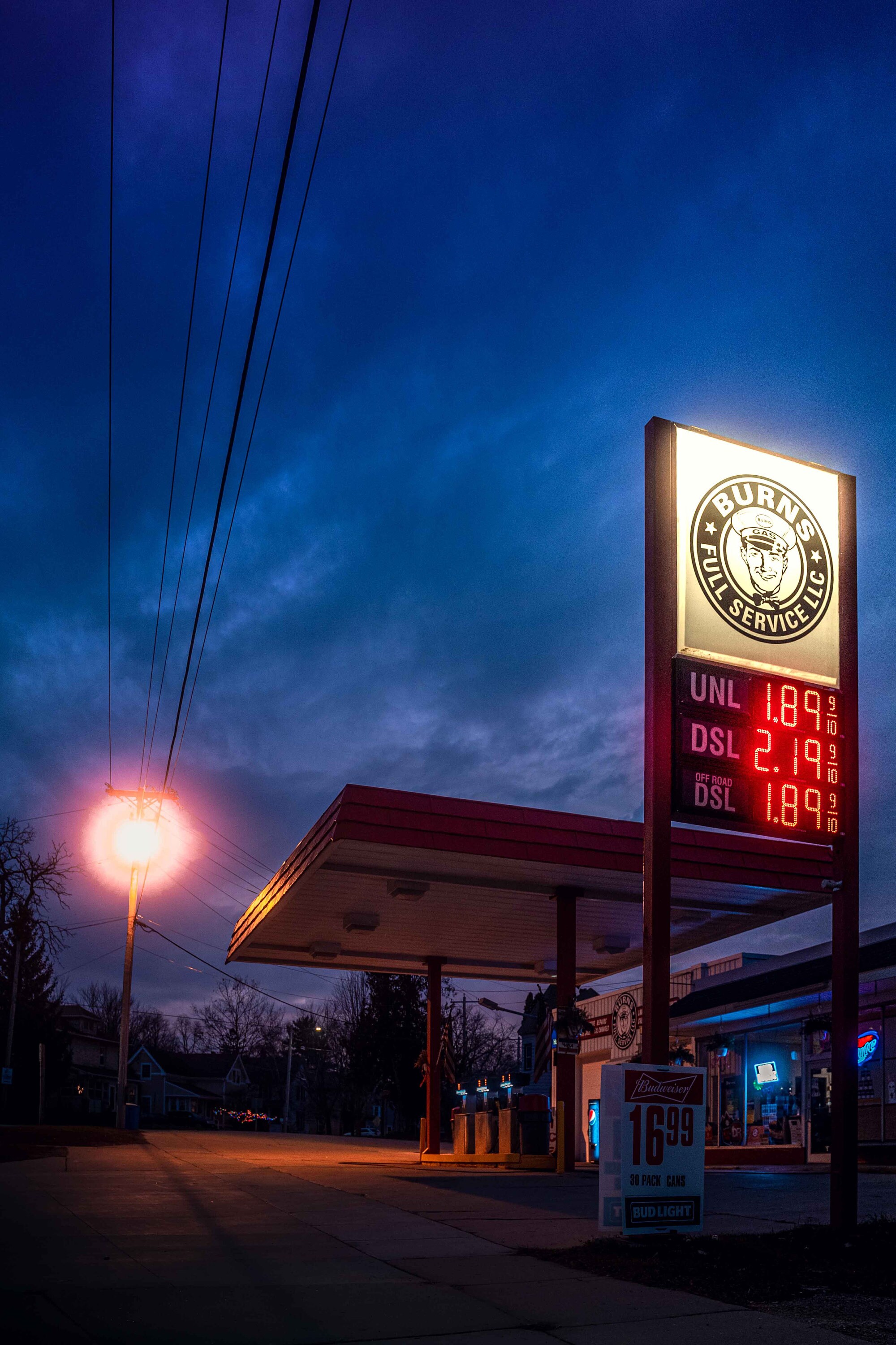 Burns Gas Station at Night Formerly Known as Walkers Gas Etsy