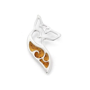 Silver pendant wolf with amber