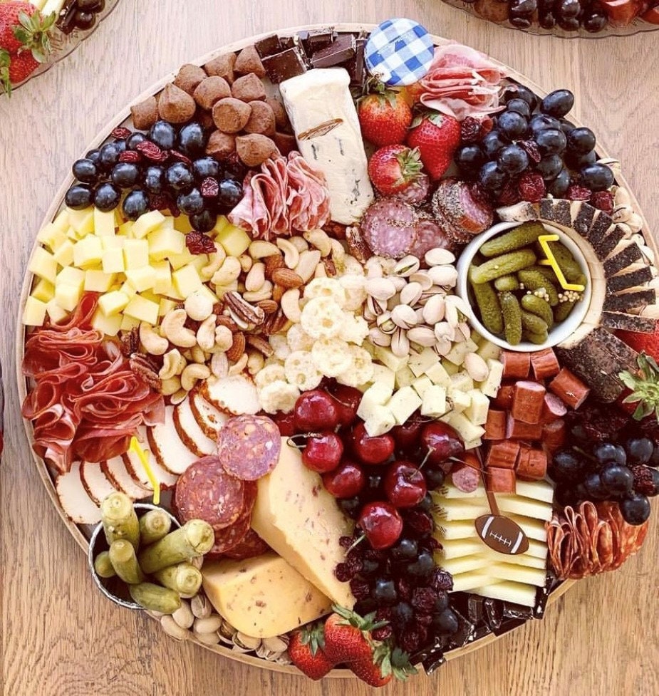 Round charcuterie board best sale