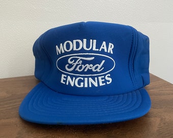 Cappello spesso da camionista con motori modulari Ford