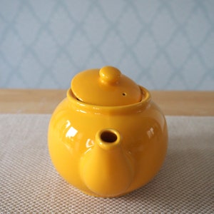 6 Cup Mustard Stoneware Teapot For Loose Leaf Teas Large Teapot Birthday Gifts image 3