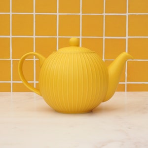 900ml Yellow Teapot With Textured Lines Great For Loose Leaf Tea  Birthday Gifts Housewarming Gifts