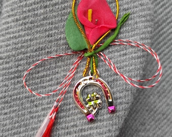 Martisoare. Calla.  Baba Marta. Martenitsa. Martisor. Spring amulet. Moldova. Romanian martisor. Märzchen. Martakia. Martis. Romania.