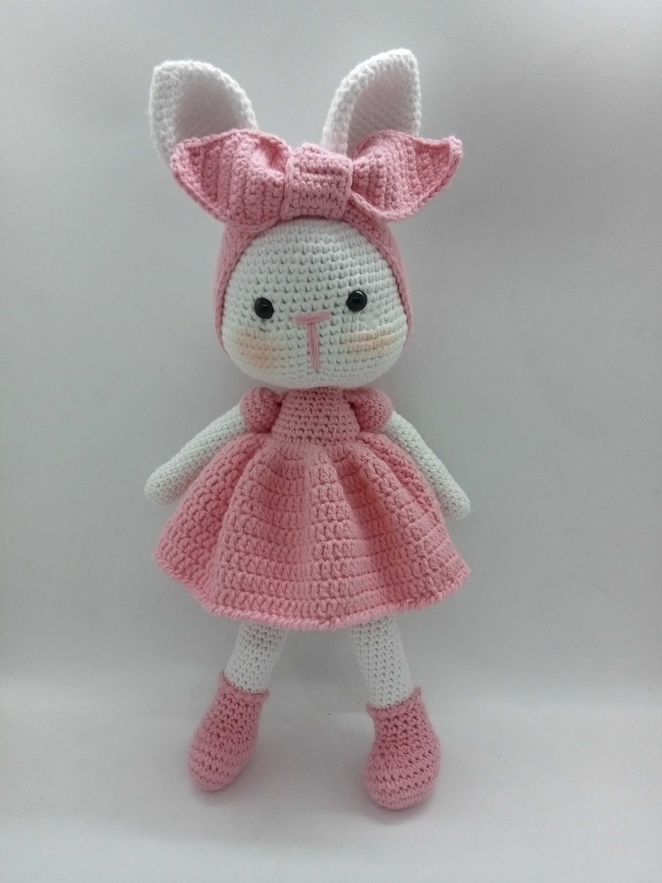 amigurumi bunny doll