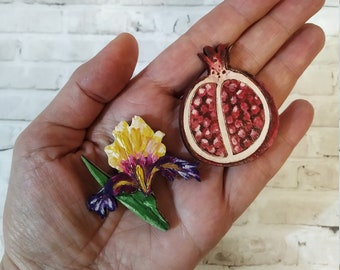 Brooch, / Wooden Brooch/ Painted Brooch/ Flower Brooch/Eco-friendly brooch/Garnet Brooch