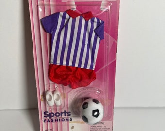 Vtg Barbie Doll Sports Fashions SOCCER OUTFIT Mattel 1996 Purple/White Striped