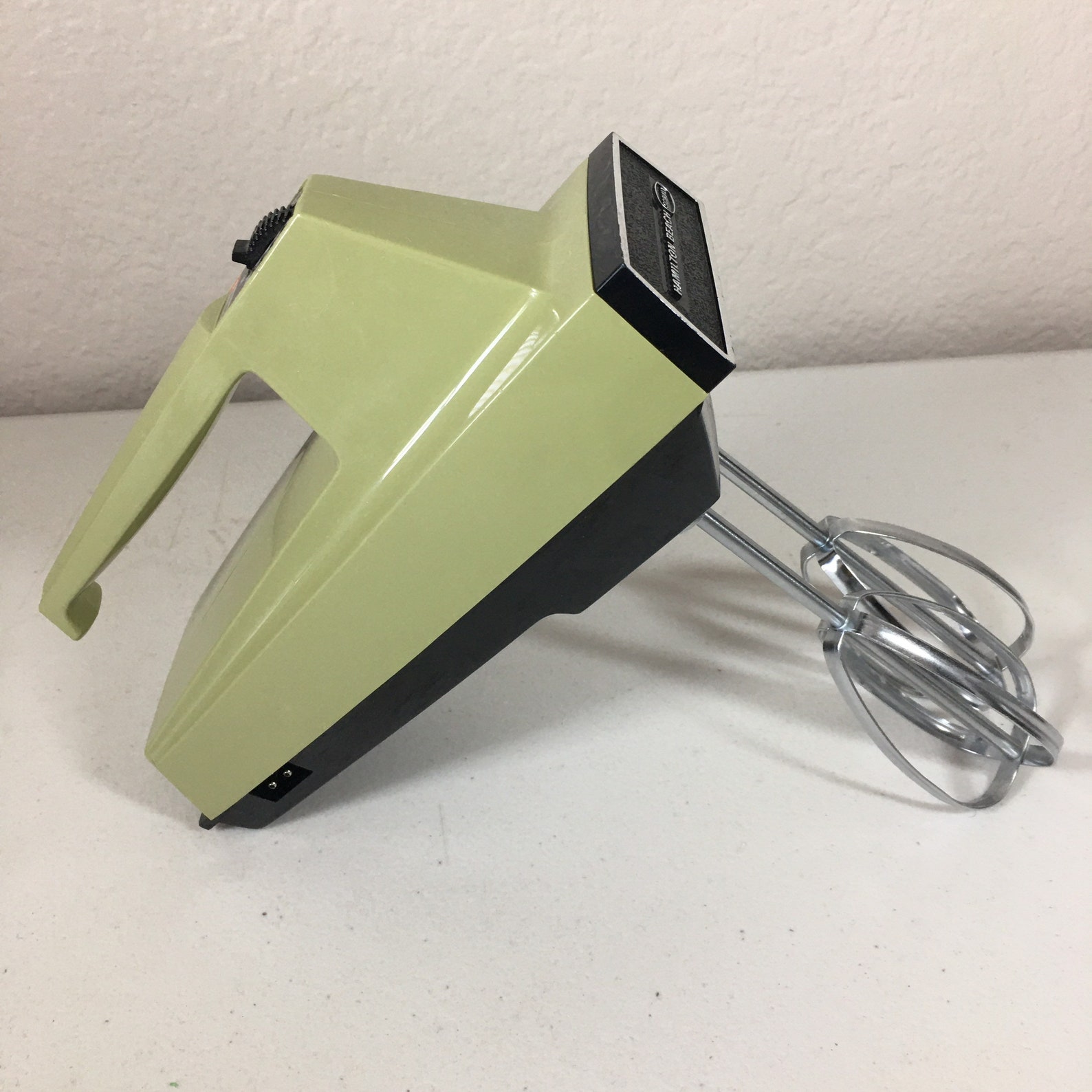 Vintage Hamilton Beach 5Speed Hand Mixer Model 108 Green Etsy