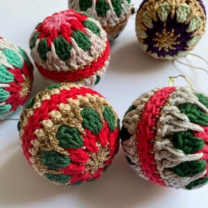 Crochet Flower Christmas Bauble Decorations PDF Pattern image 3