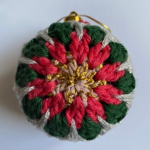 Crochet Flower Christmas Bauble Decorations PDF Pattern image 6
